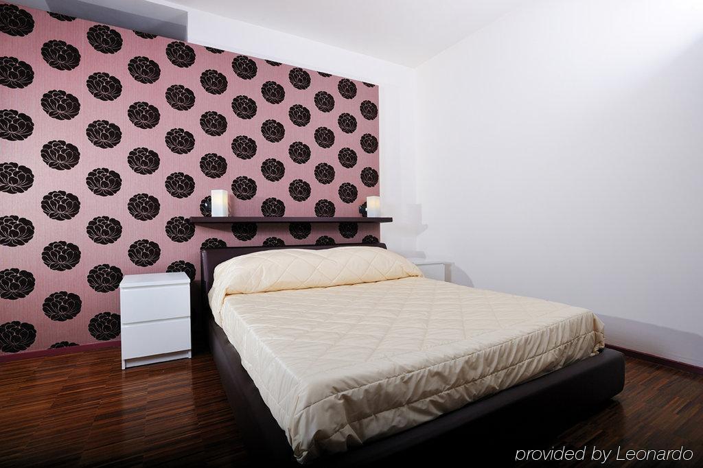 Roma Dreaming Aparthotel Habitación foto